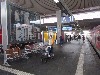 D�sseldorf - Hbf, Bstg.,(SY01) Gl. 11,Nh.Abg. Nord vor Aufzug (Woche 38/2022)